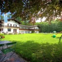 Haus Waldesruh, hotel v destinácii Übersee