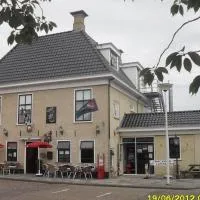 Hotel de Harmonie, hotel u gradu 'Sexbierum'