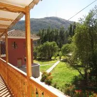 Qali Samanawasi, hotel di Huaro
