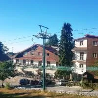 Hotel Miramonti, hotel u gradu Gambarie dʼAspromonte