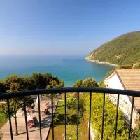 Hotel Residence Mondial, hotel din Moneglia