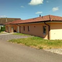 Bed and Breakfast Villa Hallau, hotel u gradu Hallau
