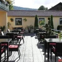 Gasthof-Hotel Dilger, hotel u gradu 'Rattenberg'