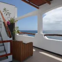 kasa Tambla, hotel u gradu Ponta do Sol
