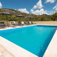 Agrotourism Matusko, hotel em Neum
