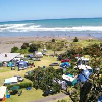 Opunake Beach Kiwi Holiday Park, hotel in Opunake