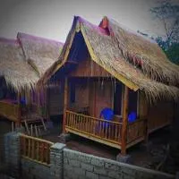 Tereng Wilis bungalows, hotel v mestu Tetebatu