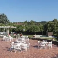 Hotel Riu Fluviá, viešbutis mieste Olotas