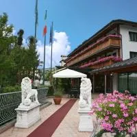 Hotel Centro Benessere Gardel, hotel a Arta Terme