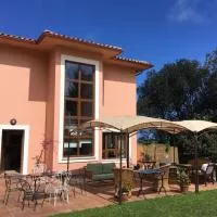 La Casa en el Camino, hotel v mestu Pendueles