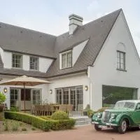 Villa Magdalena Eeklo、エークロのホテル
