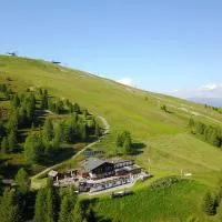 Rifugio Graziani Hütte, hotel v destinaci San Vigilio di Marebbe