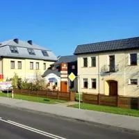 Viesnīca Pod Lipą pilsētā Gorzów Śląski