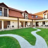 Petrény Borpanzió: Egerszalók şehrinde bir otel