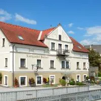 Landgasthof Buchner, hotel v destinaci Admont
