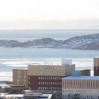 The Frobisher Inn, hotell Iqaluitis lennujaama Iqaluit Airport - YFB lähedal