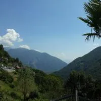 Casa Tita, hotel en Intragna