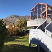 Visitor Rooms Prepay & Self Check in, hotel near Queenstown Airport - ZQN, Queenstown