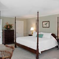 Concord's Colonial Inn, hotell sihtkohas Concord lennujaama Laurence G. Hanscom Field - BED lähedal