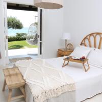 Seafront Calista Beach House With Garden, hotel a Glifada (Glyfada)