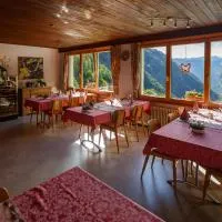 Agriturismo Miravalle, hotel u gradu Brusio