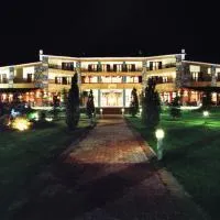 Le Chalet، فندق في كسانتي