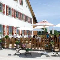 Auberge de l'Assesseur - Mont-Soleil โรงแรมในSaint-Imier