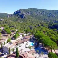 Auberge Val Moureze Hôtel & Spa, hôtel à Mourèze