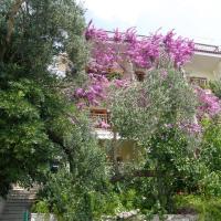 Villa Libertas, hotel in Brela