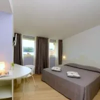 Aromi Piccolo Hotel, hotel em Salò