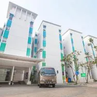 De Green Inn at Aeropolis, hotel en Tangerang