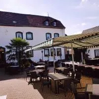 Hotel Restaurant Jägerhof, hotel en Düren