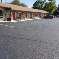 Westport Station Motel، فندق في Westport