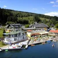 Seehotel Steiner, hotel v destinaci Seeboden