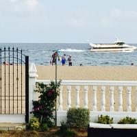 Boutique home the beach