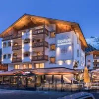Hotel des Alpes, hotel u gradu Samnaun