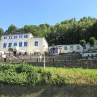 Hotel Lindenhof, hotel u gradu 'Königstein an der Elbe'