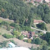 Le Clos de Carmensac, hotel Meyrals városában