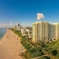 Oceanfront Palm Beach Resort & Spa Singer Island, hotel v mestu Riviera Beach