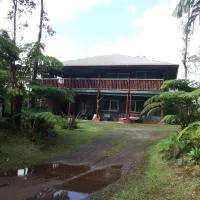 Aloha Crater Lodge, hotel a Volcano