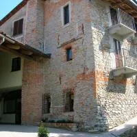 Agriturismo La Cantina, hotell sihtkohas Farigliano