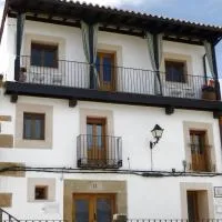 Apartamentos Rurales Entre Fuentes, hotell i Cuacos de Yuste