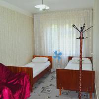 Osh Guesthouse, hotel cerca de Aeropuerto de Osh - OSS, Osh