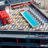 Radisson RED Hotel V&A Waterfront Cape Town, hotel in Cape Town