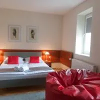 Hotel Komes, hotel din Skarżysko-Kamienna
