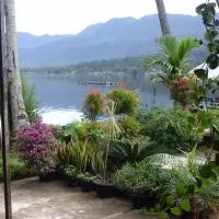 Beach Guest House, hotel i Maninjau