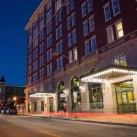 Hotel Julien Dubuque, готель у місті Дуб'юк