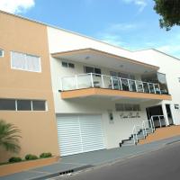 Cristal Palace Inn, hôtel à Lins près de : Aéroport Lucas Nogueira Garcez - LIP