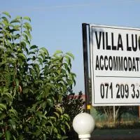 Villa Luca Guesthouse & Chalets, hotel in Swartruggens