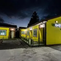 Brassica Flower Pension – hotel w mieście Seogwipo